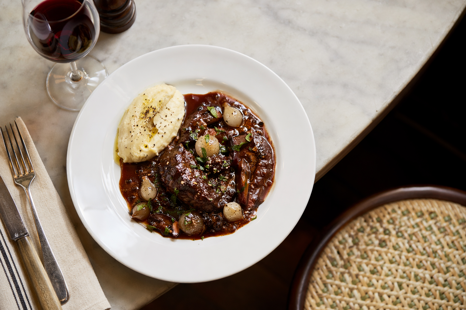 Accord mets-vins simple : que boire avec une blanquette de veau
